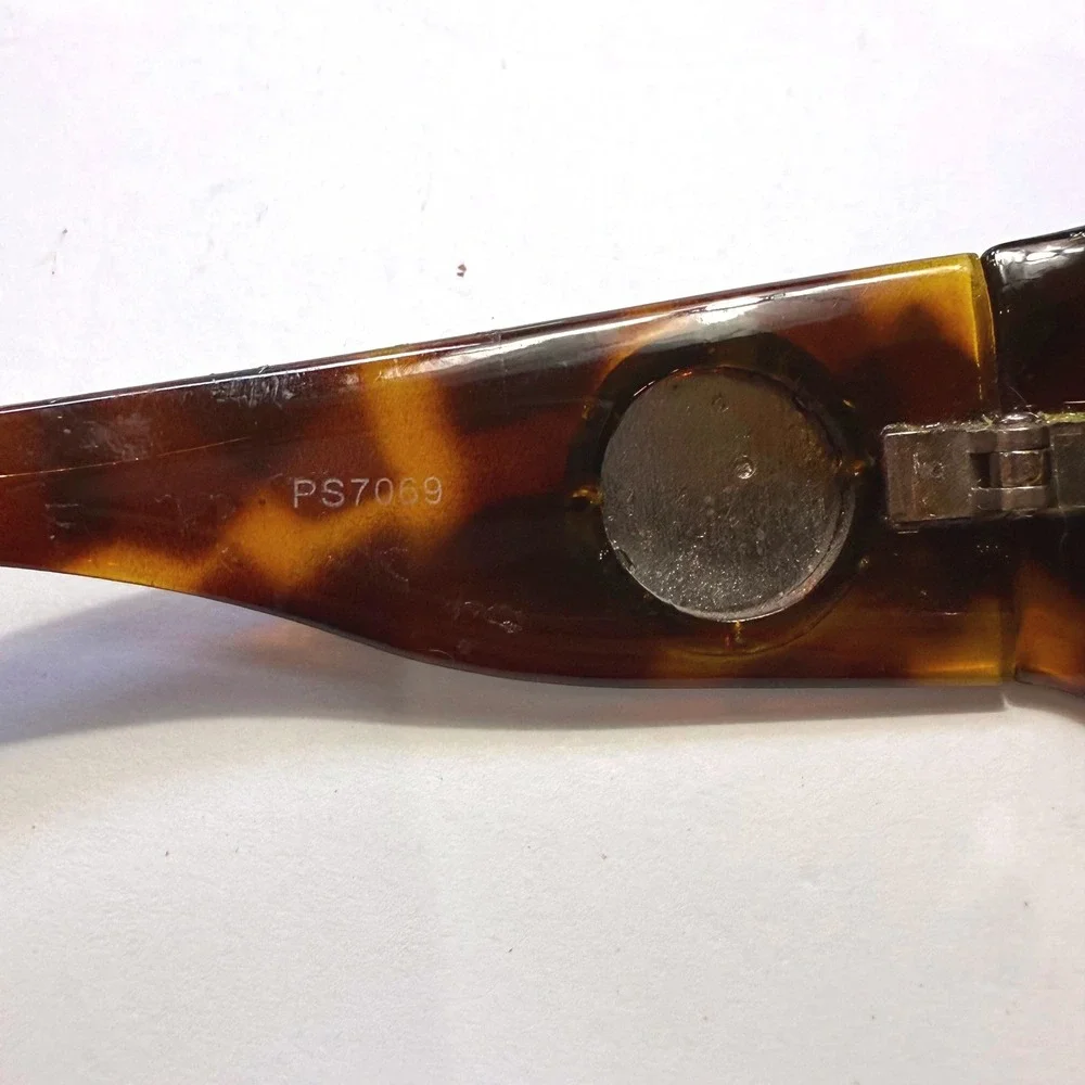 Tous Italy Design Tortoise Sunglasses Brown Lens Silver Bear Logo PS7069